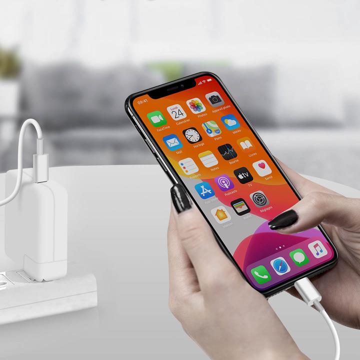 Actual product image Apple USB-C – Lightning (1 m, USB 2.0)