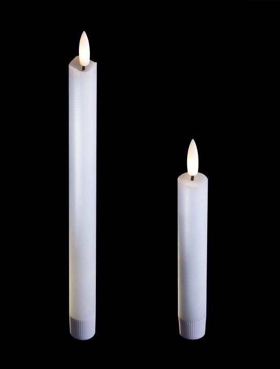 Produktbild Novaliv 4er-Set Kerzenhalter 6cm Metall Stabkerzen SCHWARZ mit Echtwachskerze elektrisch flammenlos (6 x 6 x 6 cm)