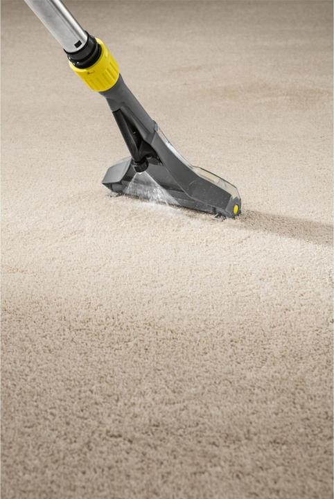 Actual product image Kärcher Puzzi 10/2 Adv (Wet dry vacuum cleaner)
