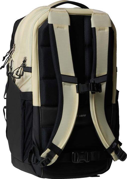 Actual product image North Face Surge (28 l)