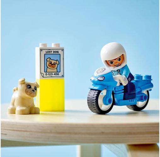 Actual product image LEGO Police motorcycle (10967)