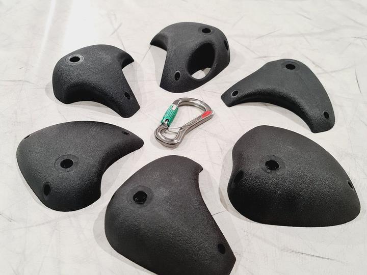 Actual product image Greenholds Climbing holds Essentials Set 2 (Black)
