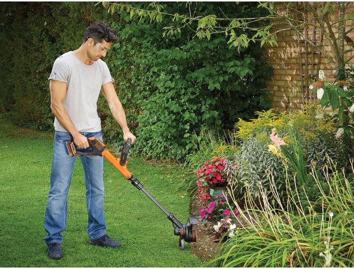 Productafbeelding Black & Decker Stc1820pc (Onkruidverdelgers)