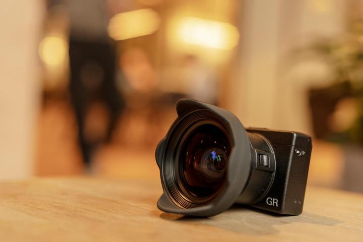Actual product image RICOH Gr Iii (18.3mm, 24.24 Mpx, APS-C / DX)