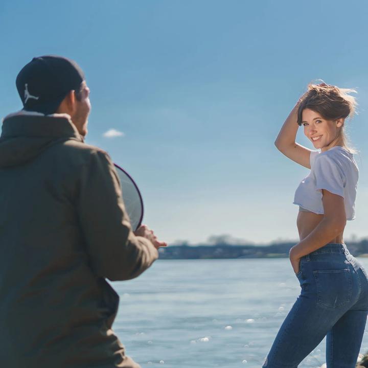 Actual product image Rollei Professional 2 in 1 Folding Reflector 30 (Folding reflector, 30 cm)