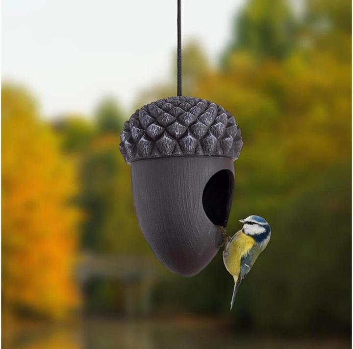 Actual product image Esschert Design Feeder Acorn, 11 x 11.2 x 16.1 cm