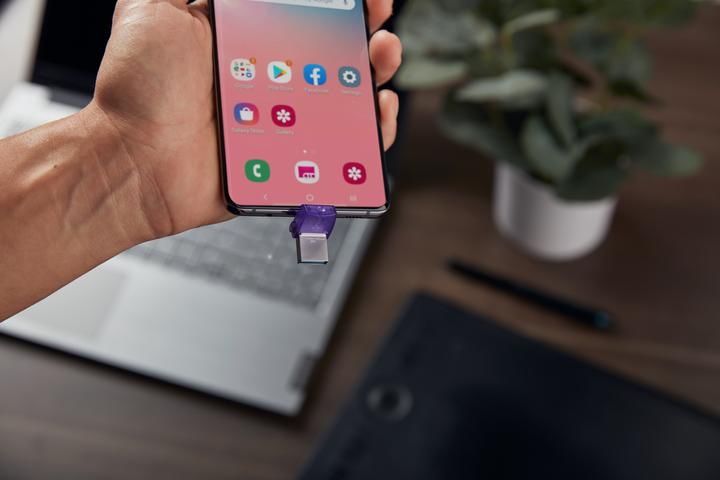 Actual product image Kingston DataTraveler microDuo 3C (128 GB, USB-C)