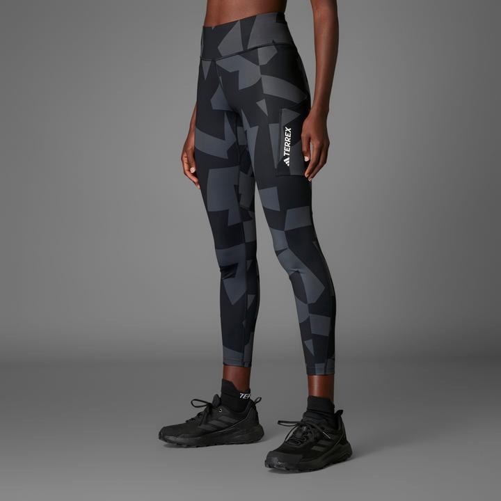 Actual product image adidas Multi AOP (34)