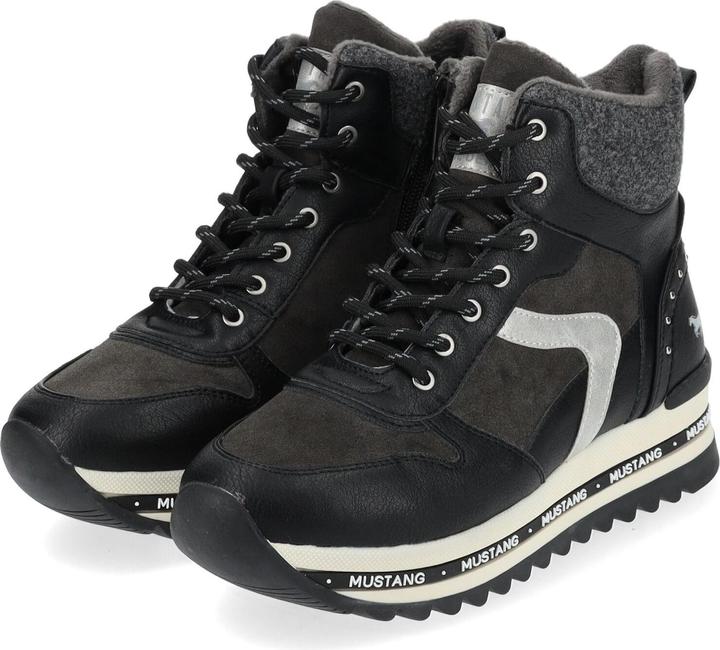 Actual product image Mustang Stiefelette (41)