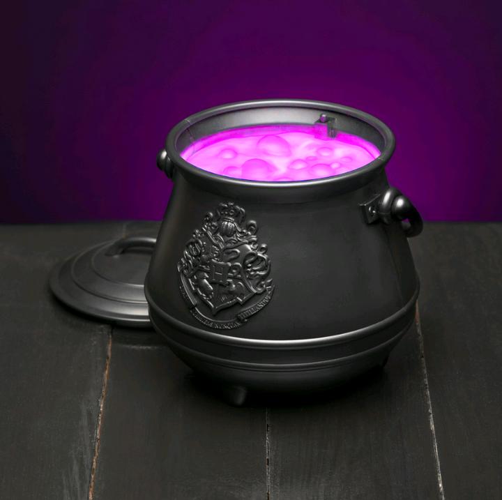Actual product image Paladone Products Paladone Product Paladone Harry Potter Cauldron with Colour Changing Bubbling Effect
