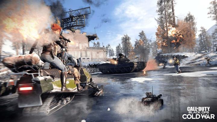 Produktbild Activision Call of Duty: Black Ops Cold War (Xbox One X, Xbox Series X, FR)