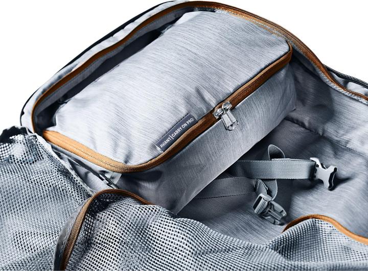 Actual product image Deuter Aviant Carry On Pro (36 l)