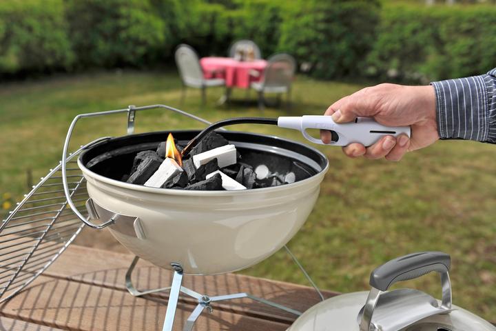 Actual product image CFH Gas lighter
