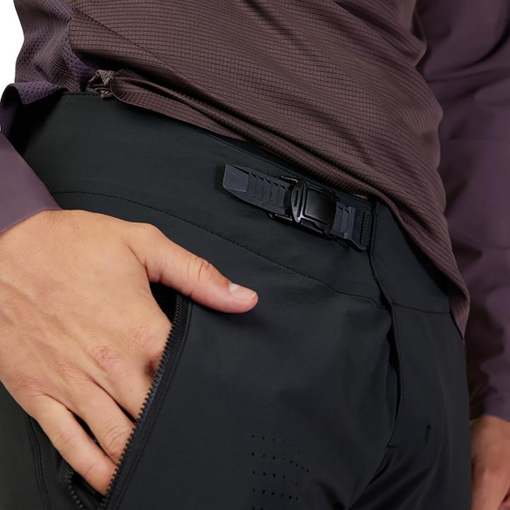 Actual product image Fox Pant 24 Flexair Blk (32, M)