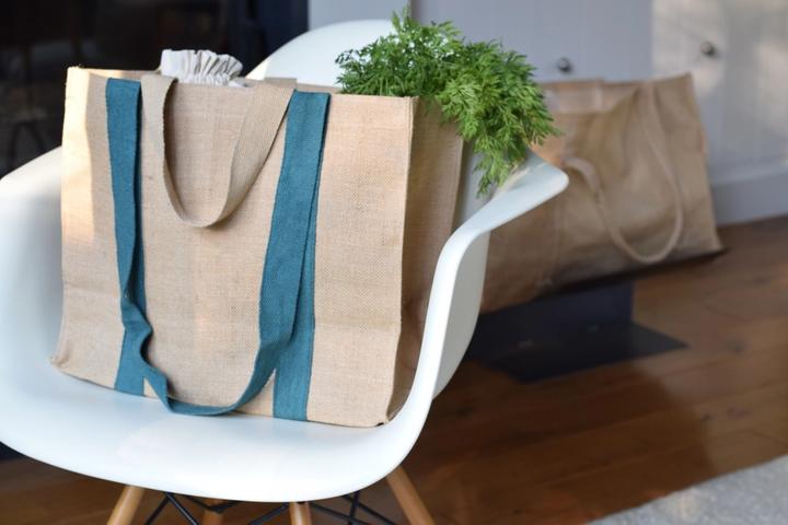 Produktbild Pebbly Tasche XL, natural, dunkelblau 41x35x20cm