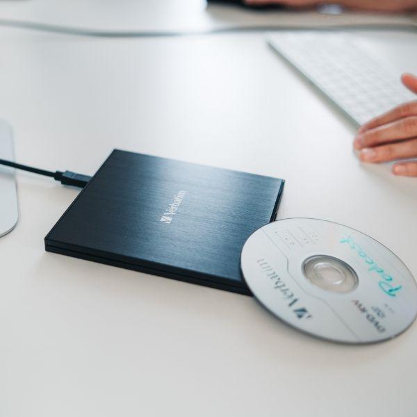 Image du produit Verbatim Simline CD / DVD ReWriter USB-C (Graveur de DVD)