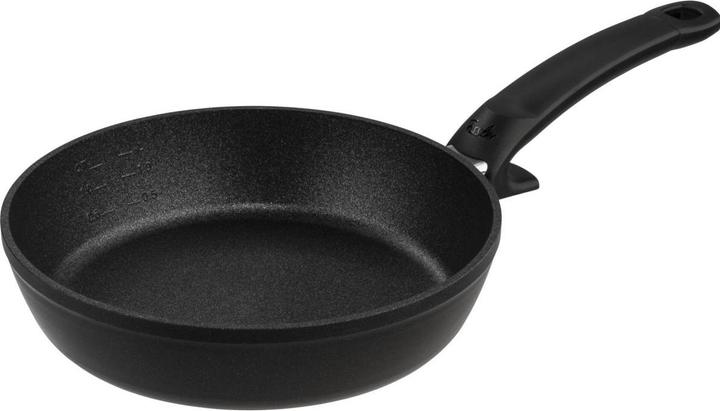 Actual product image Fissler Frying pan adamant comf. 24cm (24 cm, Frying pan, Aluminium)