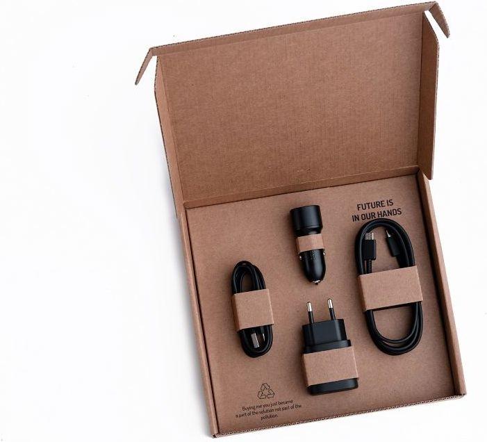 Produktbild Samsung Charger set. Includes travel and car adapters with cables