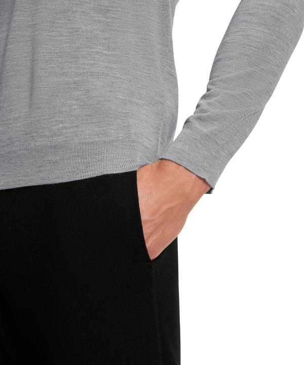 Actual product image Falke BA V-Neck m (L)