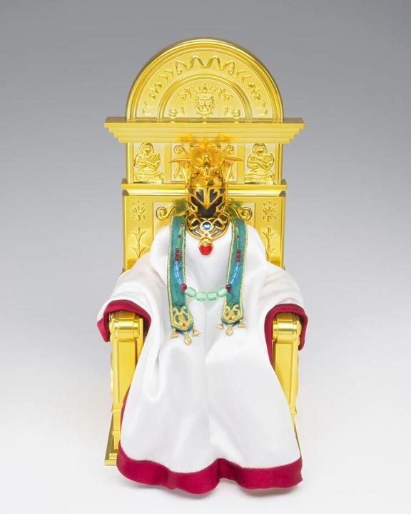 Actual product image Bandai Saint Seiya Ex Aries Shion Surp & Pope