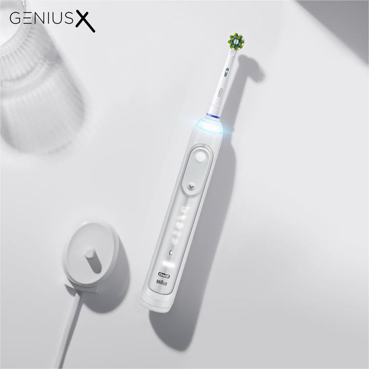 Actual product image Oral-B Genius X Electric Toothbrush White (Oscillating toothbrush)