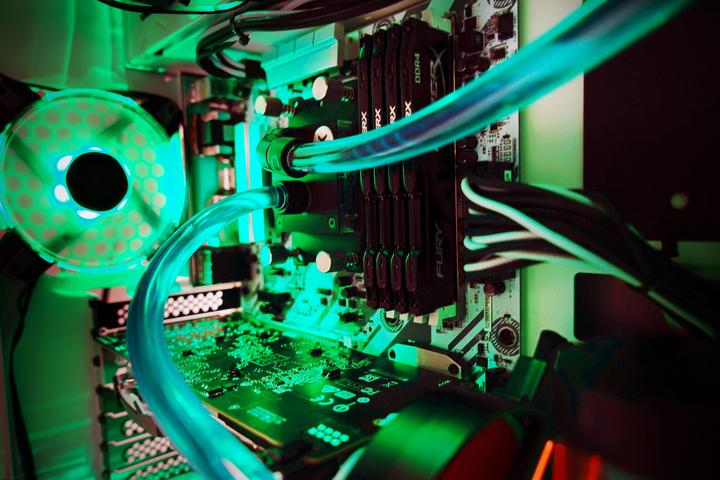 Image du produit In Win 303 Tour midi MSI Dragon Edition (ATX, mATX, Mini-ITX)
