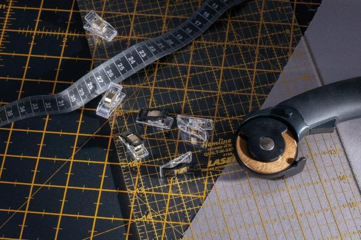 Image du produit Hemline Gold Clips tissu