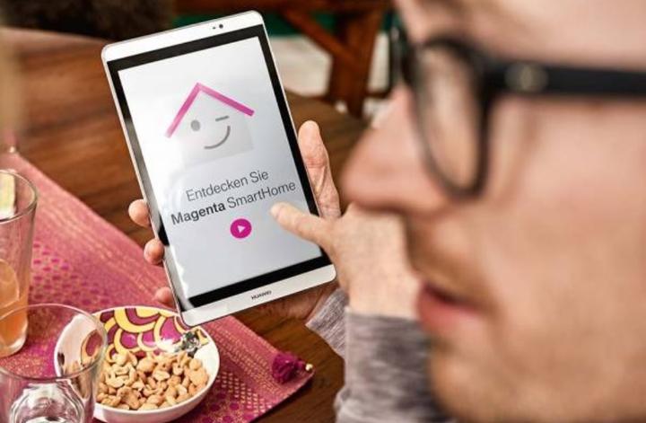 Actual product image Telekom SmartHome Base 2.0 control unit