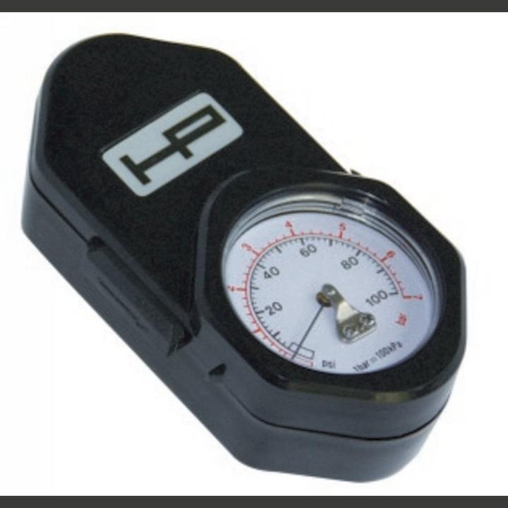 Produktbild HP Autozubehör 21259 Reifendruckprüfer analog Messbereich Luftdruck 0 - 7 bar
