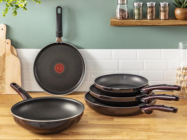 Produktbild Tefal Resist Intense (32 cm, Bratpfanne, Aluminium)