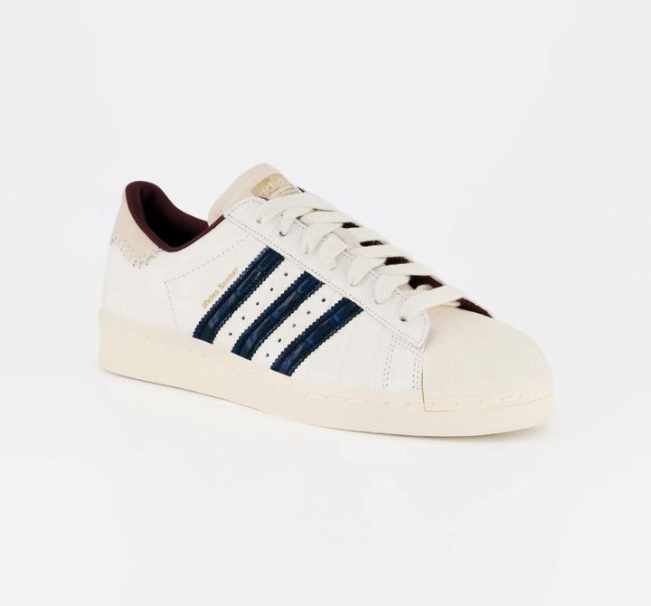 Actual product image adidas Superstar (44)