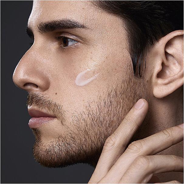 Image du produit Shiseido Lumière revitalisante totale (re) (70 ml)