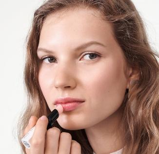 Actual product image Bobbi Brown Extra Lip Tint (Bare Pink)