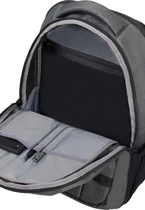 Actual product image American Tourister Streethero (18 l)