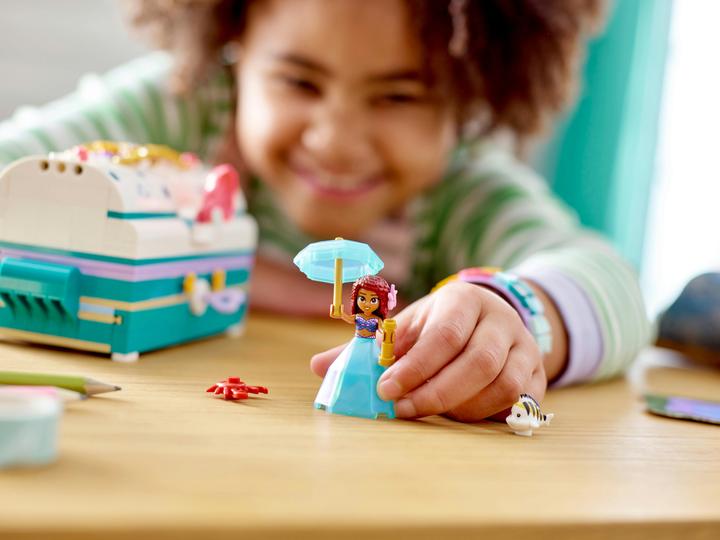 Produktbild LEGO Arielles Schatztruhe (43229, LEGO Disney)