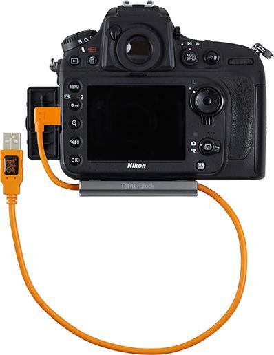Produktbild Tether Tools Right Angle Adapter USB 3.0 Micro-B 5Pin (0.50 m, USB 3.2 Gen 1)