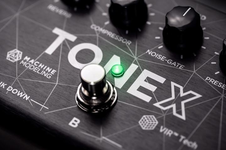 Actual product image IK Multimedia Tonex (Electric guitar)