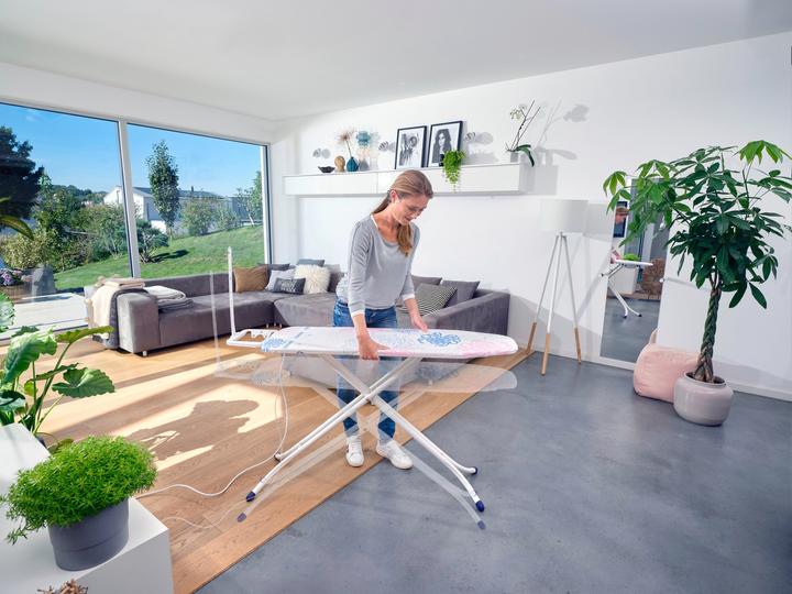 Produktbild Leifheit Bügeltisch Classic M Compact Plus (120 x 38 cm)
