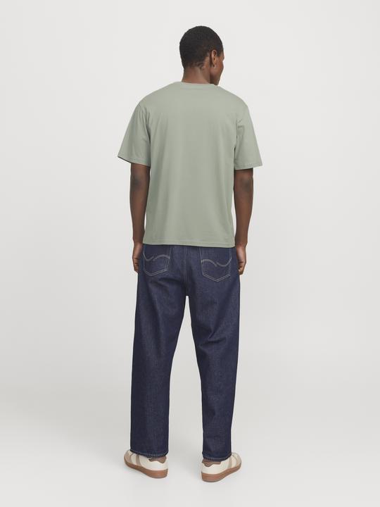 Actual product image Jack & Jones Jjestar Jj Tee Ss Noos (L)