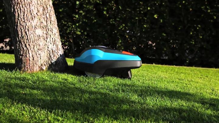 Produktbild Gardena Mähroboter R70Li - Modell 2015 (700 m²)