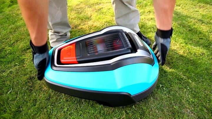 Produktbild Gardena Mähroboter R70Li - Modell 2015 (700 m²)