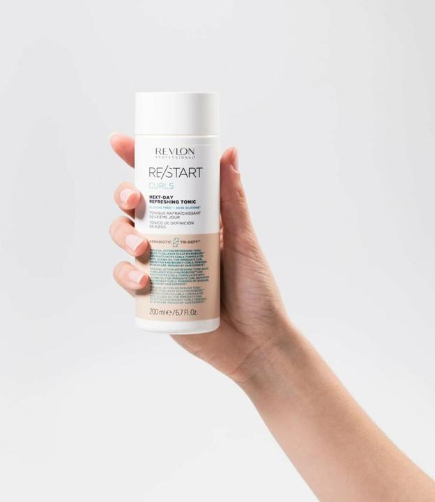 Image du produit Revlon Professional RE/START CURLS - Tonique rafraîchissant du lendemain (200 ml)