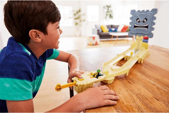 Actual product image Hot Wheels Mario Kart Temple race track
