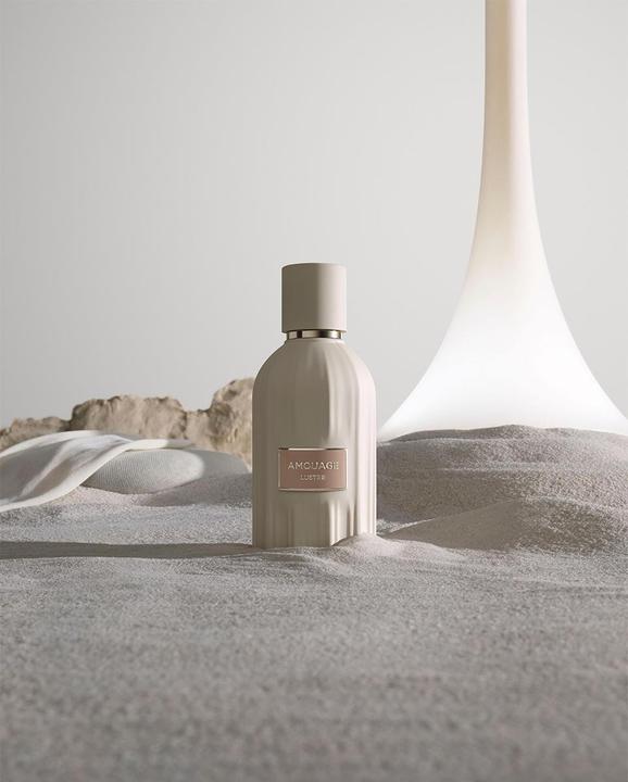 Actual product image Amouage Essences Lustre Parfum (100 ml)
