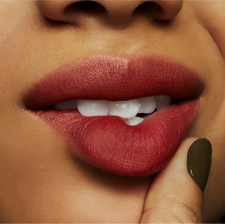 Produktbild MAC Cosmetics Powder Kiss Liquid Lipcolour (982 Marrakesh-Mere)