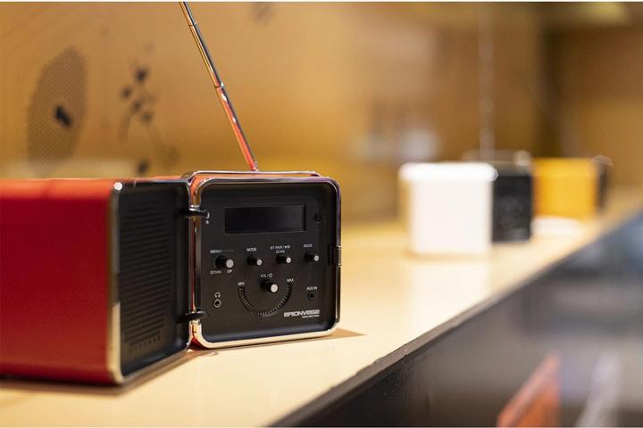 Produktbild Brionvega Klappradio TS522