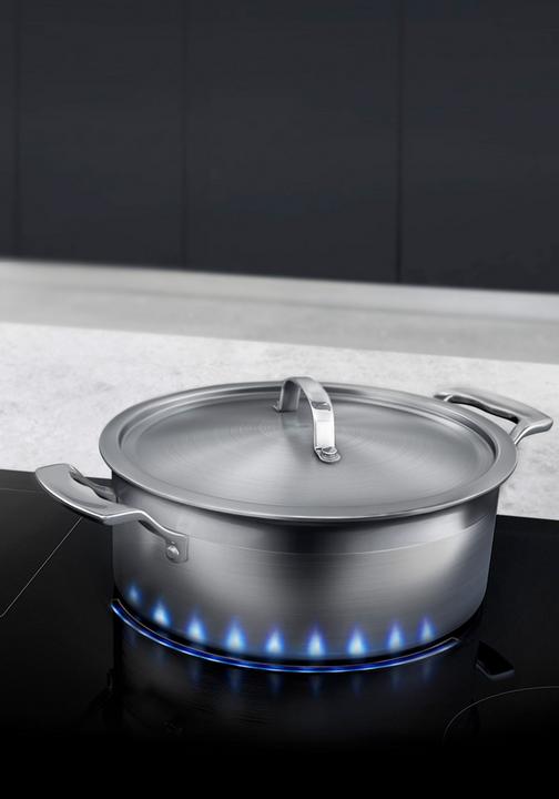 Actual product image Samsung NZ64N9777BK/E1 Induction, 60cm, 15 power, Virtual Flame, Ice Blue