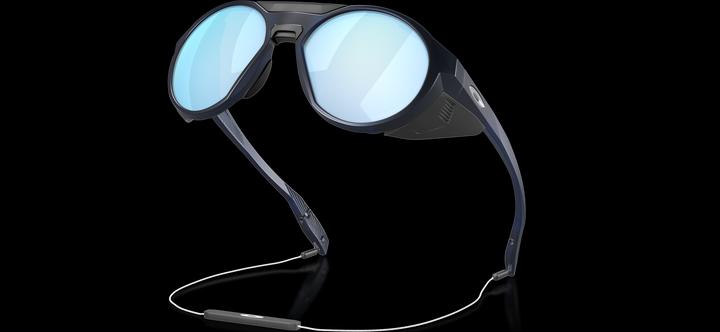 Actual product image Oakley Clifden