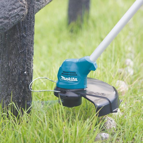 Actual product image Makita UR100DZX Cordless trimmer / trimmer, 10.8V Li-ion CLX, 230mm, 2.3kg, Without batteries and charger! (Plastic knives)