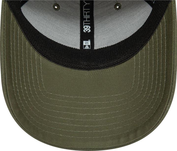 Actual product image New Era 39Thirty Stretch Cap - OUTLINE NY Yankees olive - M/L (M/L)